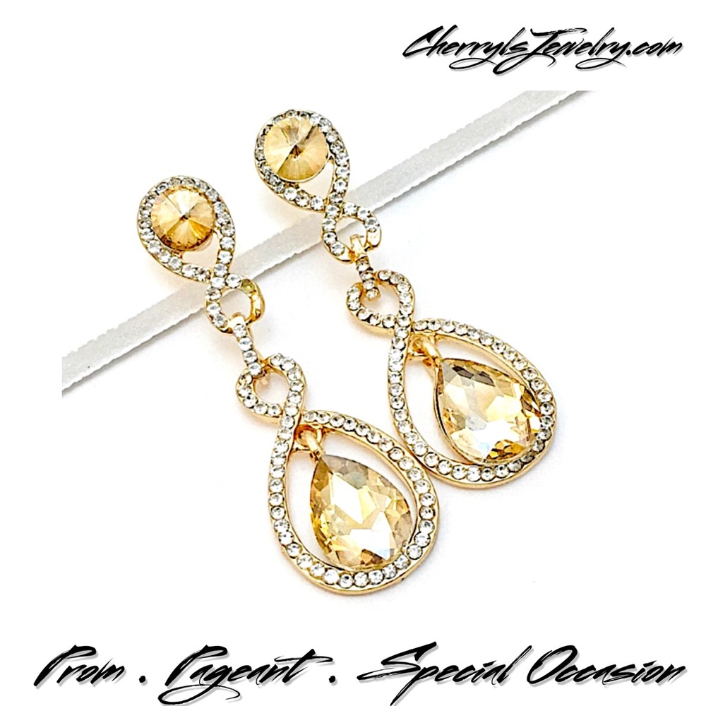 Champagne Crystal Earrings - Picture 3 of 4